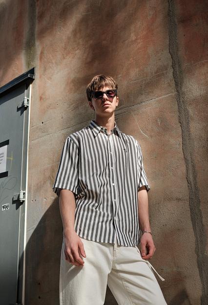 Acne Studios Stripe Button-up Shirt FN-MN-SHIR000777 Black/White