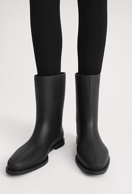 Toteme The Rain Boot Black