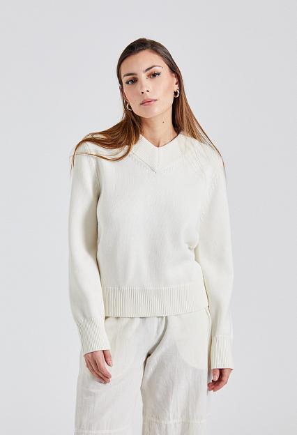 Julie Josephine Boxy V-Neck Sweater Off White 