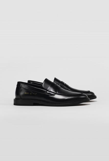 Common Projects Loafer in Leather 6008 Black